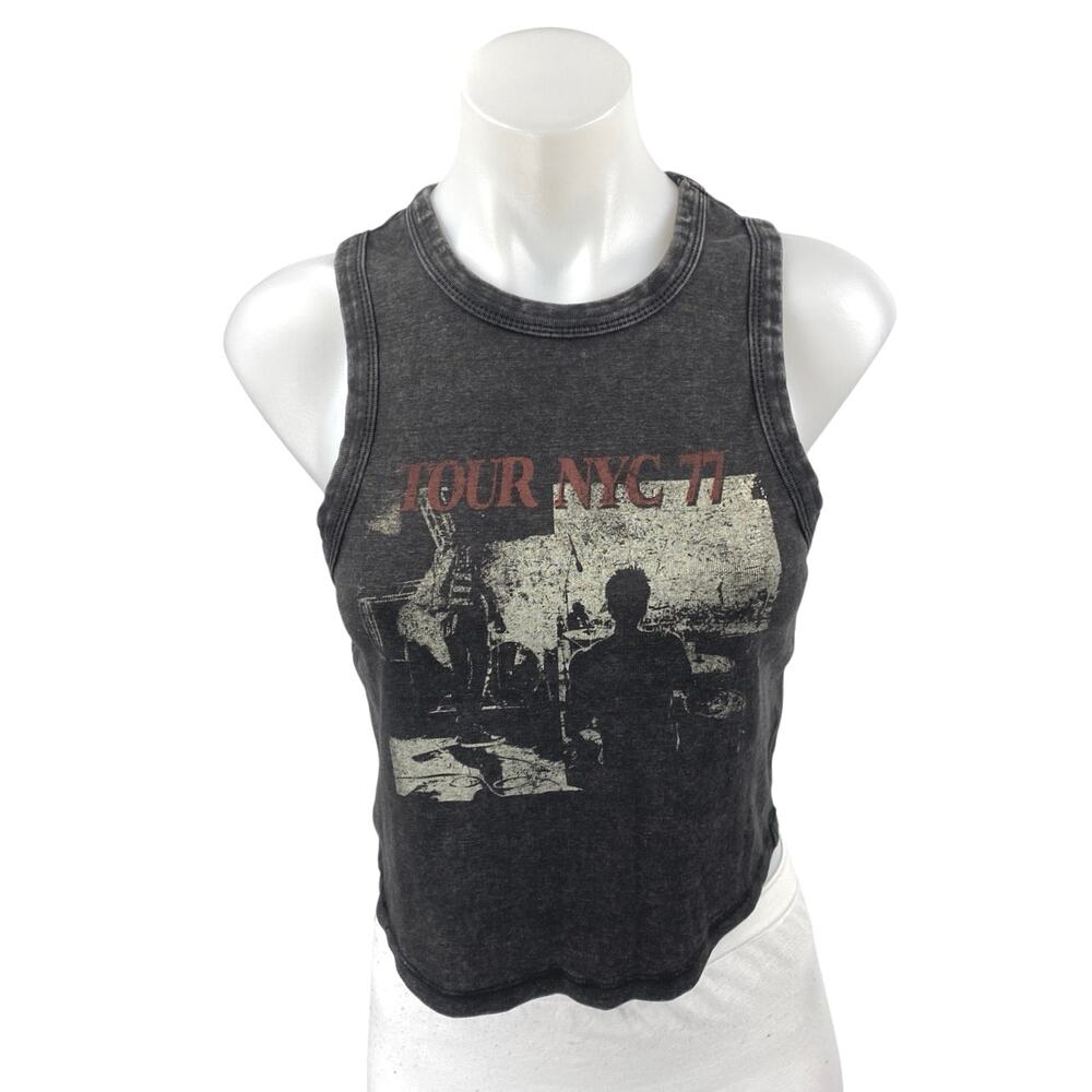 Garage Womens Black Tour NYC 77 Graphic Print Crew Neck Tank Crop Top Size M